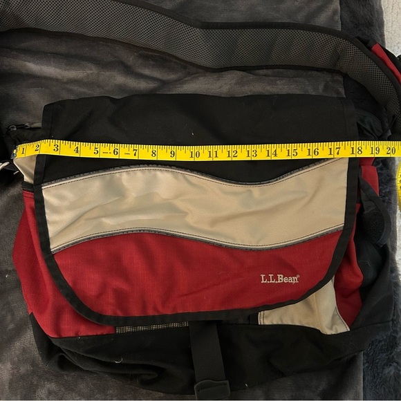 Vintage LL BEAN Messenger & Computer Bag Gently Used Black and Red - Picture 11 of 13